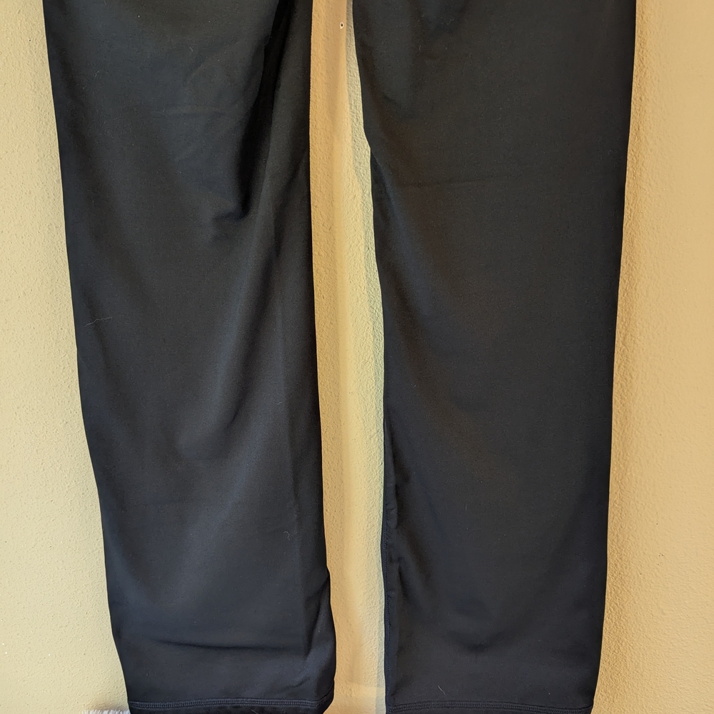 Reebok Women's Black Leggings - Picture 8 of 16